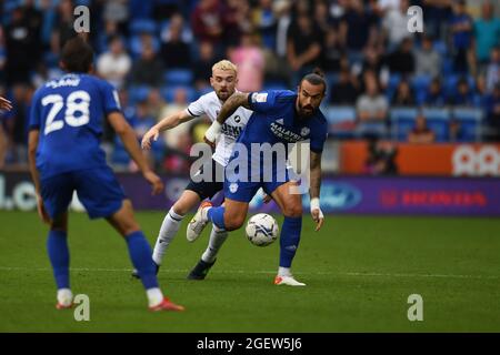 CARDIFF, GROSSBRITANNIEN. 21. AUGUST Marlon Pack von Cardiff City während des Sky Bet Championship-Spiels zwischen Cardiff City und Millwall im Cardiff City Stadium, Cardiff am Samstag, 21. August 2021. (Kredit: Jeff Thomas | MI Nachrichten) Kredit: MI Nachrichten & Sport /Alamy Live Nachrichten Stockfoto