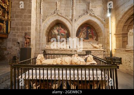 Die Kapelle San Juan Bautista oder Santa Teresa (17), die 1454 fertiggestellt wurde und das Pantheon des Marquis von Ciriñuela ist. In der Mitte, der befreite buri Stockfoto