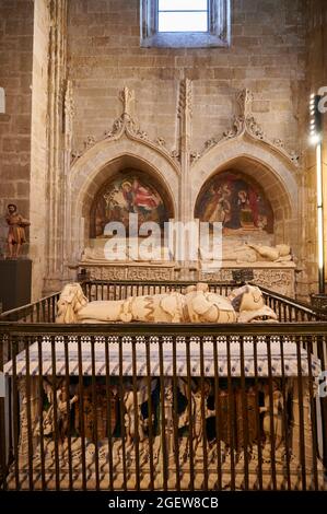 Die Kapelle San Juan Bautista oder Santa Teresa (17), die 1454 fertiggestellt wurde und das Pantheon des Marquis von Ciriñuela ist. In der Mitte, der befreite buri Stockfoto