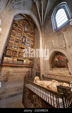 Die Kapelle San Juan Bautista oder Santa Teresa (17), die 1454 fertiggestellt wurde und das Pantheon des Marquis von Ciriñuela ist. In der Mitte, der befreite buri Stockfoto