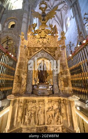 Grab von Santo Domingo in der Kathedrale von El Salvador, Santo Domingo de la Calzada. La Cienz, Spanien, Europa Stockfoto