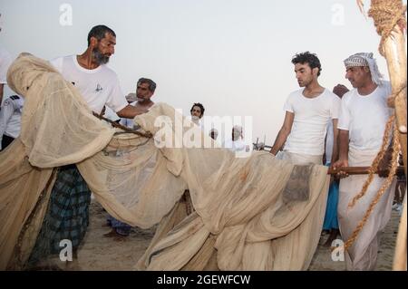 Arabisches traditionelles Fischermannsleben im OMAN Stockfoto