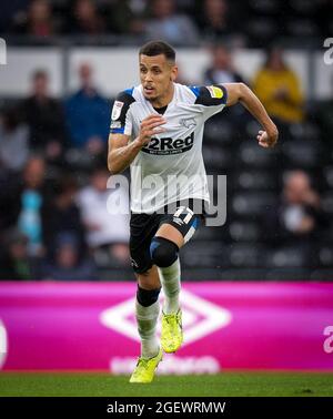 Derby, Großbritannien. August 2021. Ravel Morrison aus Derby County während des Sky Bet Championship-Spiels zwischen Derby County und Middlesbrough im iPro Stadium, Derby, England, am 21. August 2021. Foto von Andy Rowland. Quelle: Prime Media Images/Alamy Live News Stockfoto