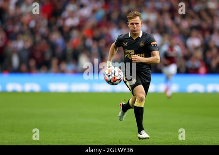 21. August 2021; Villa Park, Aston, Birmingham, West Midlands, England, Premier League Football, Aston Villa gegen Newcastle United; Matt Ritchie von Newcastle United Stockfoto