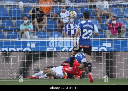 Fer Nino von RCD Mallorca erzielt im Liga-Spiel zwischen Deportivo Alaves und RCD Mallorca ein Tor im Estadio de Mendizorrotza in Vitoria, Spanien. Stockfoto