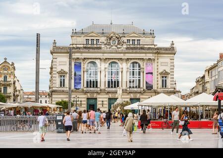 Montpellier, Frankreich, 5. August 2021. Blick auf die Oper am Place de la Comedie. Stockfoto