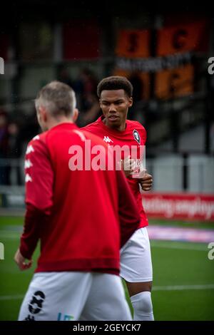 Das Peninsula Stadium. Salford City 0-1 Swindon Town. Kelly NMAI von Salford City FC. August 2021. Stockfoto