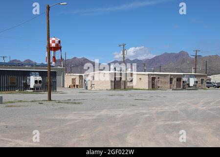 Fort Bliss, Usa. August 2021. Site photo of Dona Ana Range Complex facilities near Fort Bliss, New Mexico. Das Verteidigungsministerium stellt zur Unterstützung des Außenministeriums Transportmittel und provisorische Unterkünfte zur Verfügung, um die Operation Allies Refuge zu unterstützen. Diese Initiative geht auf das Engagement Amerikas für afghanische Bürger zurück, die den Vereinigten Staaten geholfen haben, und bietet ihnen wichtige Unterstützung an sicheren Orten außerhalb Afghanistans. Foto von Staff Sgt. Michael West/USA Armee/UPI Kredit: UPI/Alamy Live Nachrichten Stockfoto