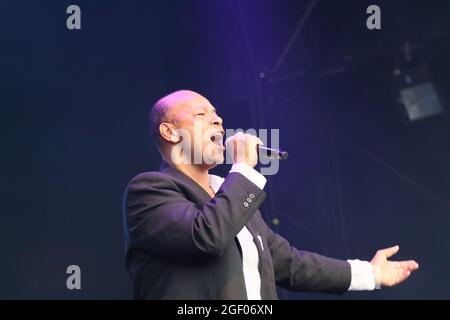 Nicht exklusiv: Roland Gift, Fine Young Cannibals, Rewind Festival South, Henley-on-Thames, Großbritannien, 21. August 2021, Foto von Richard Goldschmidt Stockfoto
