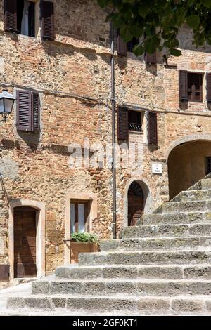 Monticchiello - Mittelalterliches Dorf In Der Nähe Von Pienza . Toskana. Italien Stockfoto