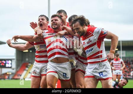 Leigh, England - 22. August 2021 - Liam Hood von Leigh Centurions versucht es während der Rugby League Betfred Super League Leigh Centurions gegen Salford Red Devils im Leigh Sports Village Stadium, Leigh, UK Dean Williams Stockfoto