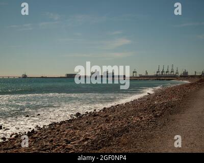 Blick vom Strand von Puerto de Sagunto, Valencia Stockfoto