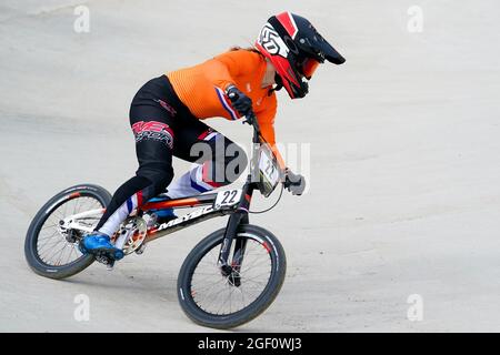 ARNHEM, NIEDERLANDE - 22. AUGUST: Merel Smulders of the Netherlands während der UCI BMX-Weltmeisterschaft 2021 in Papendal am 22. August 2021 in Arnhem, Niederlande (Foto: Rene Nijhuis/Orange Picturs) Stockfoto