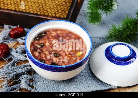 Rote Bohnen-Haferbrei coix-Samen Stockfoto