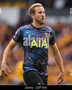 Wolverhampton, Großbritannien. August 2021. Harry Kane von Spurs beim Premier League-Spiel zwischen Wolverhampton Wanderers und Tottenham Hotspur am 22. August 2021 in Molineux, Wolverhampton, England. Foto von Andy Rowland. Quelle: Prime Media Images/Alamy Live News Stockfoto