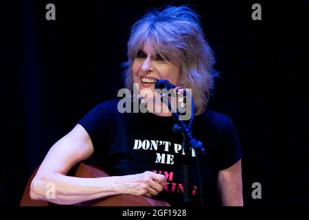 Chrissie Hynde tritt in der Queens Hall in Edinburgh auf, während der ersten eines viertägigen Laufs beim Edinburgh Festival Fringe. Bilddatum: Sonntag, 22. August 2021. Stockfoto