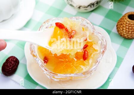 Die orangefarbene tremella-Suppe Stockfoto