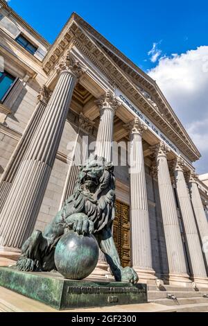 Kongress der Abgeordneten oder Congreso de los Diputados Gebäude, das Unterhaus der Cortes Generales, Spaniens Legislativabteilung, Madrid, Spanien Stockfoto