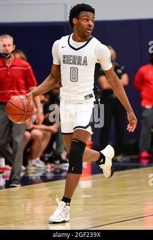 Sierra Canyon Trailblazers bewachen Bronny James (0) während des Basketballspiels der CIF Southern Section Championship 2021 am Freitag, den 11. Juni 2021, in Chats Stockfoto