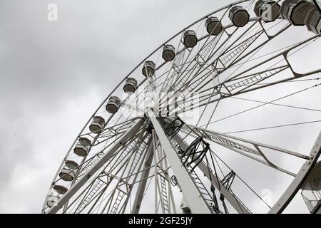 Pierhead Carousel, Mermaid Quay, Cardiff Bay, South Wales, Großbritannien, 2021 Stockfoto