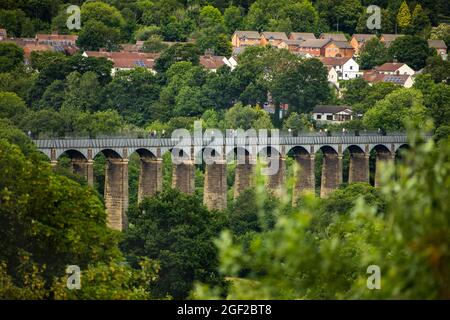 UK Wales, Clwyd, Pontcysyllte, Aquädukt mit dem Llangollen-Kanal von Thomas Telford über das Tal des Flusses Dee Stockfoto