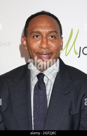 Beverly Hills, Kalifornien. August 2021. Stephen A Smith bei der Ankunft für Harold und Carole Pump Foundation Gala, The Beverly Hilton Hotel, Beverly Hills, CA, 20. August 2021. Kredit: Priscilla Grant/Everett Collection/Alamy Live Nachrichten Stockfoto