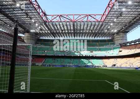 Mailand, Italien. August 2021. Allgemeine Ansicht im Stadion Giuseppe Meazza vor der Serie EIN Spiel zwischen FC Internazionale und Genua FC im Stadio Giuseppe Meazza . Stockfoto