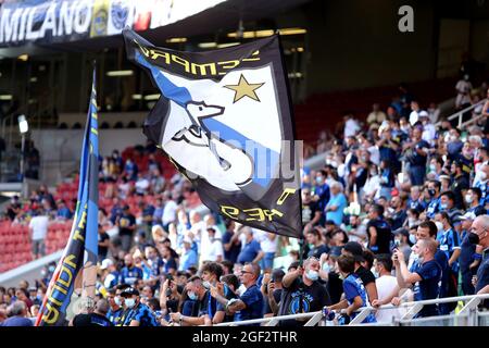 Mailand, Italien. August 2021. Fans des FC Internazionale während der Serie EIN Spiel zwischen FC Internazionale und Genua CFC im Stadio Giuseppe Meazza . Stockfoto