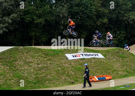 ARNHEM, NIEDERLANDE - 22. AUGUST: Merel Smulders of the Netherlands während der UCI BMX-Weltmeisterschaft 2021 in Papendal am 22. August 2021 in Arnhem, Niederlande (Foto: Rene Nijhuis/Orange Picturs) Stockfoto