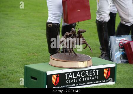 Egham, Surrey, Großbritannien. August 2021. Die Talacrest Trophy gewann das Bardon Polo Team, das das UAE Polo Team besiegte. Quelle: Maureen McLean/Alamy Stockfoto