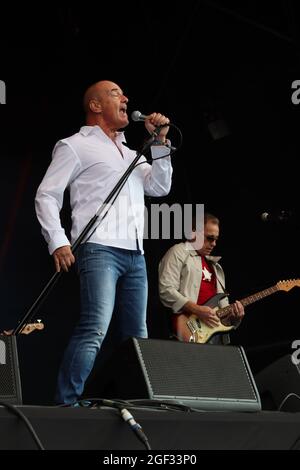 Go West Peter Cox und Richard Drummie, Rewind Festival South, Henley-on-Thames, Großbritannien, 22. August 2021, Foto von Richard Goldschmidt Stockfoto