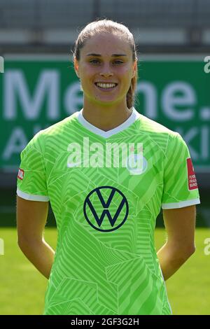 23. August 2021, Niedersachsen, Wolfsburg: Fußball, Frauen: Bundesliga, VfL Wolfsburg, Teampräsentation im AOK-Stadion. Ewa Pajor. Foto: Swen Pförtner/dpa Stockfoto