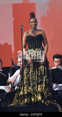 NEW YORK, NEW YORK - 21. AUGUST: Jennifer Hudson spielt mit dem New York Philharmonic während We Love NYC: The Homecoming Concert, produziert von NYC, Clive Davis und Live Nation am 21. August 2021 in New York City. (Foto von John Atashian) Stockfoto