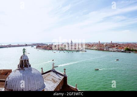 Dorsoduro und Giudecca von der Chiesa di San Giorgio Maggiore aus gesehen Stockfoto