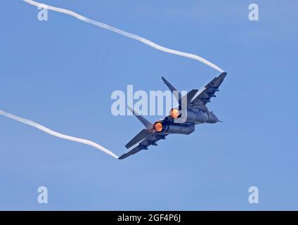 Moskau Russland Zhukovsky Airfield 31. August 2019: Kunstflug MiG-29 zur Parfümerstellung des internationalen Luft- und Raumfahrtsalons MAKS-2019. Stockfoto