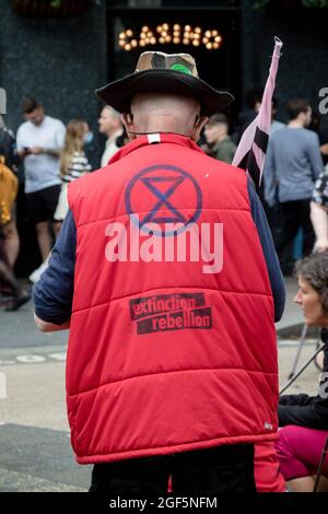 London, Großbritannien, 21. August 2021:- Mitglieder der Extinction Rebellion protestieren in Central London Stockfoto