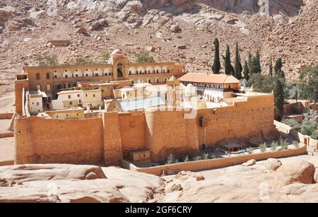 Das heilige Kloster des von Gott getragenem Berges Sinai. Katharinenkloster auf der Sinai-Halbinsel, Ägypten. Stockfoto