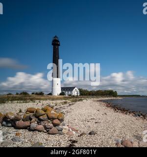 Saare, Estland - 14. August 2021: Der Leuchtturm Sorve auf der estnischen Insel Saaremaa Stockfoto