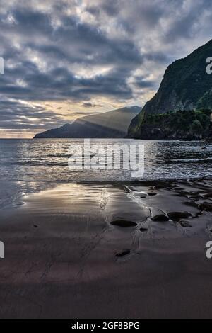 Seixal Beach, Nordseite der Insel Madeira Stockfoto