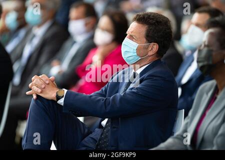 Der französische Arbeitgeberverband Medef, Präsident Geoffroy Roux, eröffnete am 24. August 2021 das jährliche Medef-Sommertreffen La Ref auf der Rennstrecke Longchamp in Paris. Foto von Raphael Lafargue/ABACAPRESS.COM Stockfoto