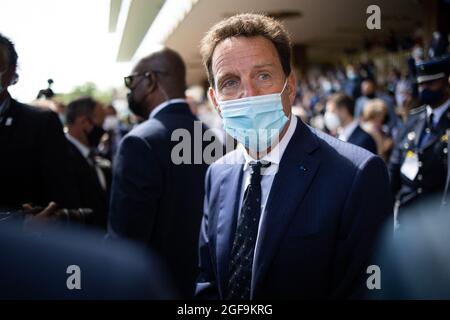Der französische Arbeitgeberverband Medef, Präsident Geoffroy Roux, eröffnete am 24. August 2021 das jährliche Medef-Sommertreffen La Ref auf der Rennstrecke Longchamp in Paris. Foto von Raphael Lafargue/ABACAPRESS.COM Stockfoto