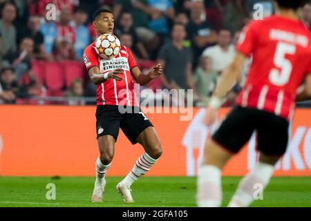 EINDHOVEN, NIEDERLANDE - 24. AUGUST: Cody Gakpo vom PSV während der UEFA Champions League Play-offs die zweite Partie zwischen PSV und Benfica im Philips Stadion am 24. August 2021 in Eindhoven, Niederlande (Foto: Geert van Erven/Orange Picters) Stockfoto