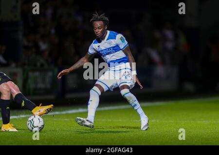 LONDON, GROSSBRITANNIEN. 24. AUGUST: Moses Odubajo von QPR während des Carabao Cup-Spiels zwischen den Queens Park Rangers und Oxford United am Dienstag, den 24. August 2021 im Kiyan Prince Foundation Stadium., London. (Kredit: Ian Randall | MI News) Kredit: MI News & Sport /Alamy Live News Stockfoto