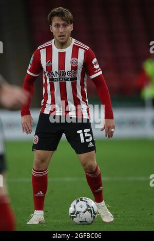 Sheffield, Großbritannien. August 2021. Luke Freeman von Sheffield Utd beim Carabao Cup-Spiel in der Bramall Lane, Sheffield. Bildnachweis sollte lauten: Alistair Langham/Sportimage Kredit: Sportimage/Alamy Live News Stockfoto