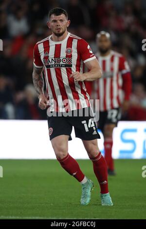 Sheffield, Großbritannien. August 2021. Oliver Burke von Sheffield Utd beim Carabao Cup-Spiel in der Bramall Lane, Sheffield. Bildnachweis sollte lauten: Alistair Langham/Sportimage Kredit: Sportimage/Alamy Live News Stockfoto