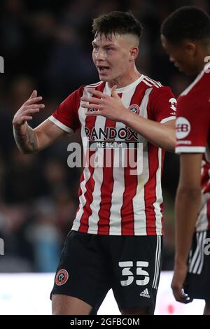 Sheffield, Großbritannien. August 2021. Kacper Lopata von Sheffield Utd beim Carabao Cup-Spiel in der Bramall Lane, Sheffield. Bildnachweis sollte lauten: Alistair Langham/Sportimage Kredit: Sportimage/Alamy Live News Stockfoto