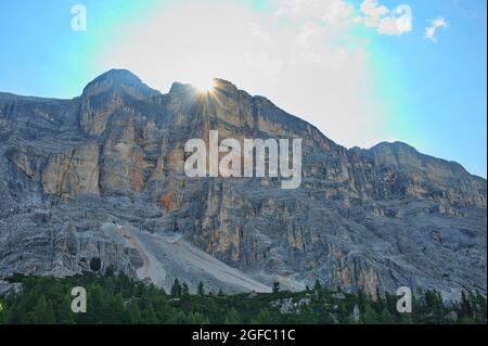 Erstaunliche Felsen der Dolomiten in Italien Stockfoto