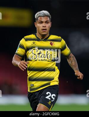 Watford, Großbritannien. August 2021. Cucho Hernandez von Watford während des Carabao Cup-Spiels zwischen Watford und Crystal Palace in der Vicarage Road, Watford, England am 24. August 2021. Foto von Andy Rowland. Quelle: Prime Media Images/Alamy Live News Stockfoto