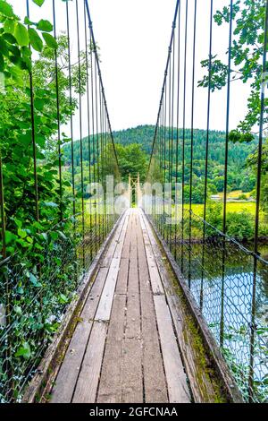 Sappers Suspension Bridge über den River Conwy in Betws Y Coed, Snowdonia National Park, Wales, Großbritannien Stockfoto