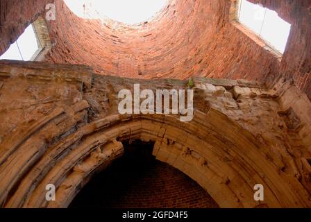 Ein Teil der Überreste der St. Benet's Abbey, Norfolk, England Stockfoto